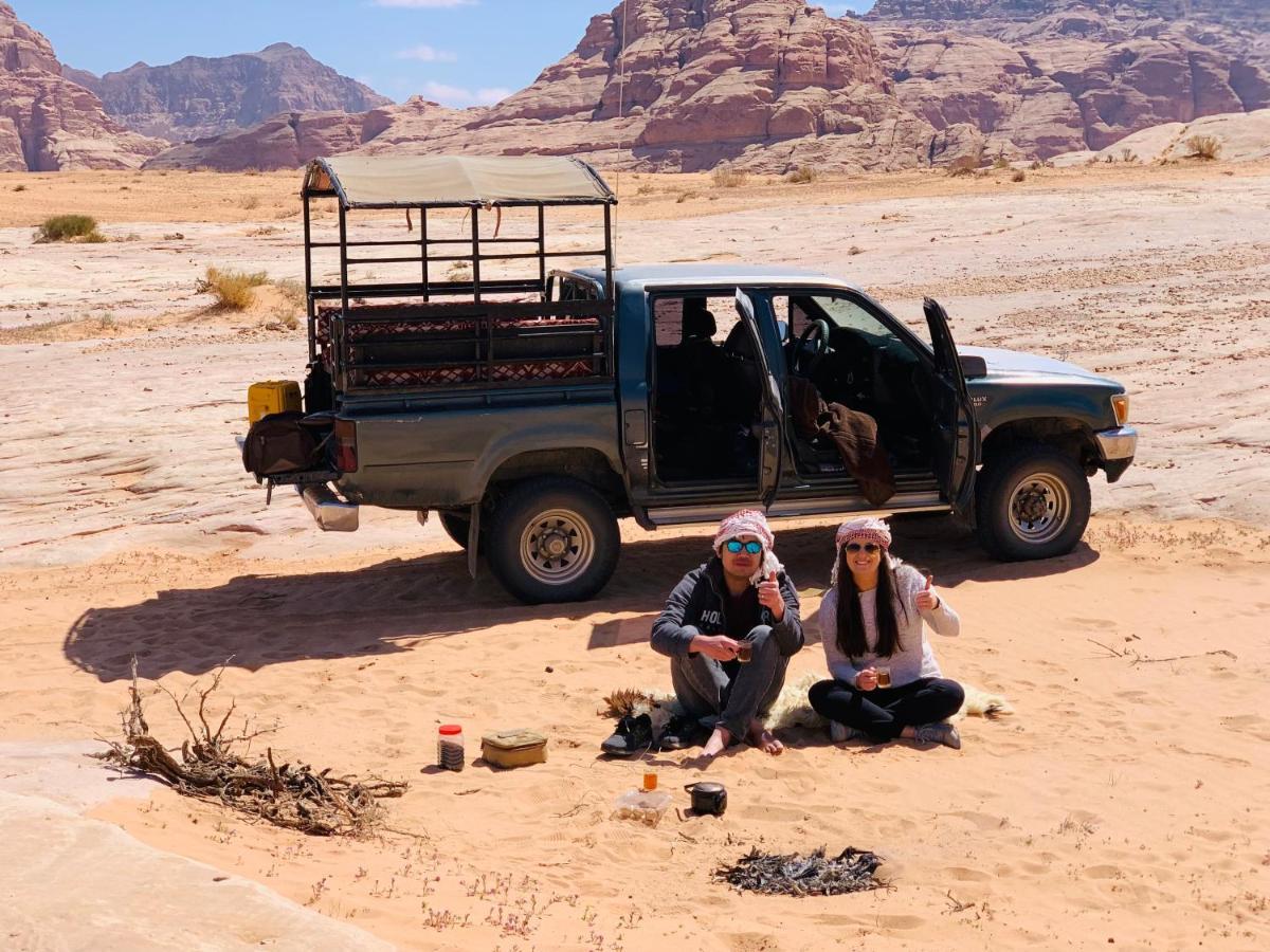 Wadi Rum Local Guide Buitenkant foto