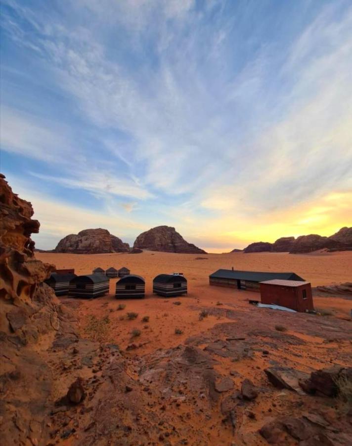 Wadi Rum Local Guide Buitenkant foto
